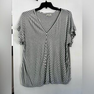Max Studio Gray and White Striped V-Neck Short Sleeve Top